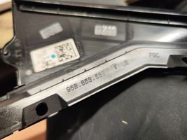 Porsche Macan Rivestimento modanatura del vetro della portiera posteriore 95B853589