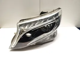 Mercedes-Benz V Class W447 Lampa przednia A4479061401