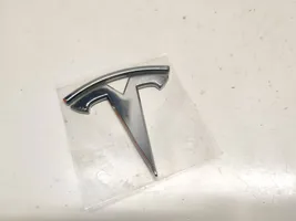 Tesla Model 3 Emblemat / Znaczek tylny / Litery modelu 