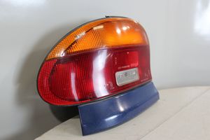 Mazda 121 Lampa tylna 3309505L