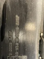 Ford Mondeo MK V Grille calandre supérieure de pare-chocs avant JS7B8200B