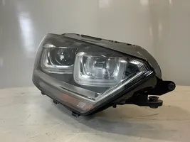 Volkswagen Golf Sportsvan Lampa przednia 517941034B