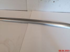 Mercedes-Benz ML W164 Baguette moulure de porte arrière A1647300822