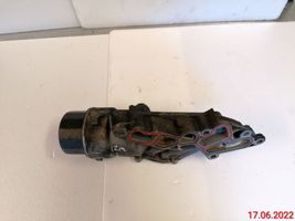 Mercedes-Benz GL X164 Support de filtre à huile A2721800210