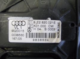 Audi A4 S4 B7 8E 8H Ventola riscaldamento/ventilatore abitacolo 8E2820021