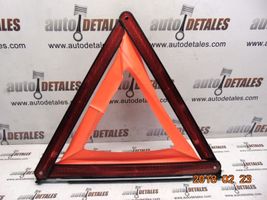 Mercedes-Benz B W245 Emergency warning sign A1718900197