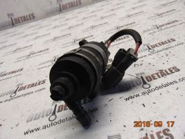 Honda CR-V Headlight washer pump 