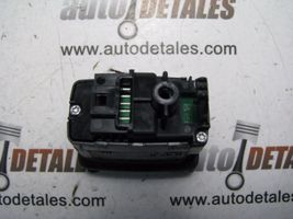 Mercedes-Benz GL X164 Tailgate opening switch A2518706310