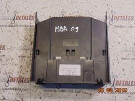 Mercedes-Benz A W169 Altra parte interiore A1696801191