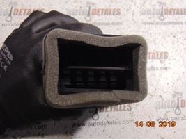 Mercedes-Benz A W169 Moldura protectora de la rejilla de ventilación lateral del panel A1698300254