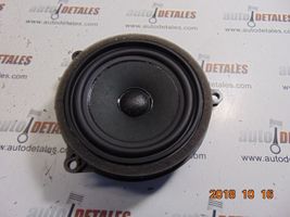 BMW 2 F46 Enceinte de porte arrière 9274700