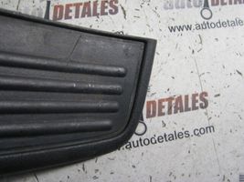 Honda Accord Garniture de marche-pieds arrière 84212SEA0030