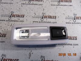 BMW 2 F46 Lampka podsufitki tylna 9288995