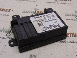 Mercedes-Benz GL X164 Unité de commande / module de pompe à carburant A2215402062