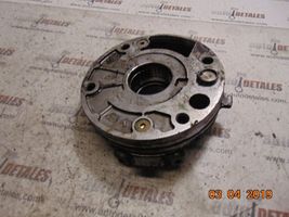 Volvo XC90 Pompe à huile 3077709