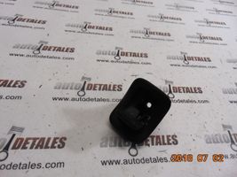 Mercedes-Benz S W221 Supporto di fissaggio della rete portaoggetti A2218100040