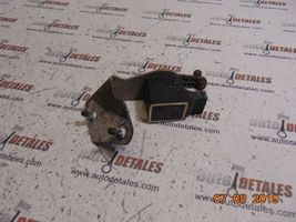 Mercedes-Benz E W211 Sensore di livello faro/fanale A0105427717