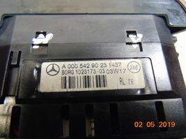 Mercedes-Benz S W220 Parkavimo (PDC) daviklių ekranas/ displėjus A0005429023
