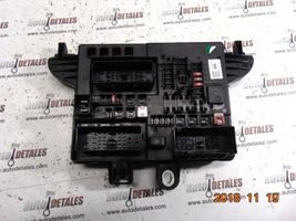 Vauxhall Insignia A Module de fusibles 544949969