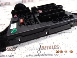 Vauxhall Insignia A Module de fusibles 544949969