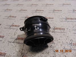 Toyota Yaris Moldura protectora de la rejilla de ventilación lateral del panel 5556862280