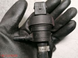 Mercedes-Benz GL X164 Valve vacuum A0004769832