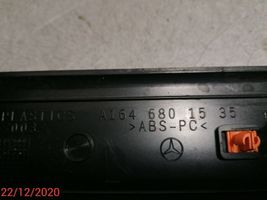 Mercedes-Benz GL X164 Takaoven kynnyksen suojalista A1646801535