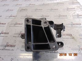 Mercedes-Benz GL X164 Supporto di montaggio del motore (usato) A6422230304