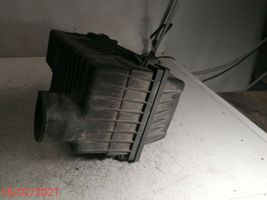 Peugeot 806 Obudowa filtra powietrza 8043986