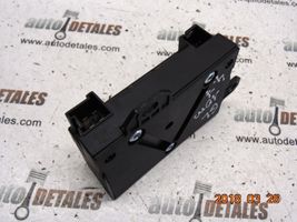 Mercedes-Benz GL X164 Unité de commande / module de pompe à carburant A2129001900