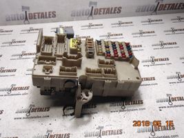 Toyota Camry Drošinātāju bloks 8273033060