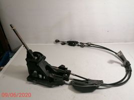 Toyota Avensis T270 Palanca/selector de cambios (interno) 335300511