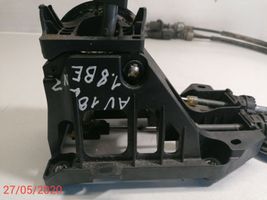 Toyota Avensis T270 Palanca/selector de cambios (interno) 335300511