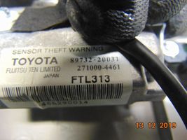 Toyota Avensis T270 Światło fotela przedniego 89732-20031