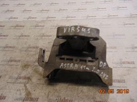 Vauxhall Astra J Supporto di montaggio del motore 13248479