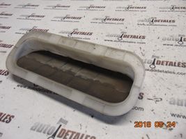 Toyota Avensis T250 Évent de pression de quart de panneau 6293105030