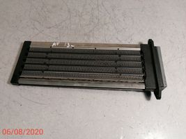 Toyota Avensis T270 Elektrisks mazais salona radiators MF013410-0400