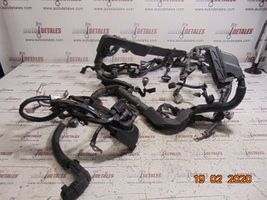 Toyota Verso Moottorin asennusjohtosarja 821210F200