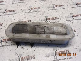 Toyota Avensis T270 Évent de pression de quart de panneau 6293105030