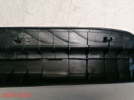 Toyota Verso-S Takaoven kynnyksen suojalista 6791852200