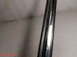 Toyota Avensis T270 Rivestimento modanatura del vetro della portiera posteriore 