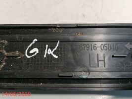 Toyota Avensis T270 Takaoven kynnyksen suojalista 6791605040