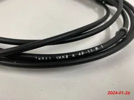 Nissan Juke I F15 Cable de apertura de la tapa del depósito de combustible 