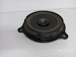 Nissan Qashqai+2 Takaoven kaiutin 281569U00A