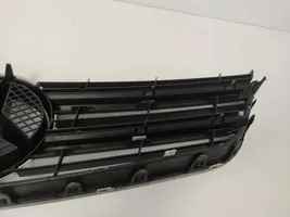 Mercedes-Benz E A207 Front grill A2078880183