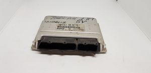 Audi A4 S4 B5 8D Sterownik / Moduł ECU 8D0907558T