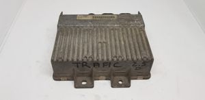 Renault Trafic II (X83) Calculateur moteur ECU 7700311655