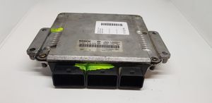 Renault Trafic II (X83) Calculateur moteur ECU 0281010632