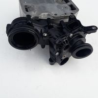 Audi A7 S7 4K8 Termostat / Obudowa termostatu 059121111CA