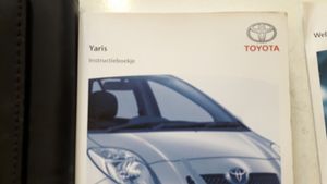 Toyota Yaris Vartotojo instrukcija 